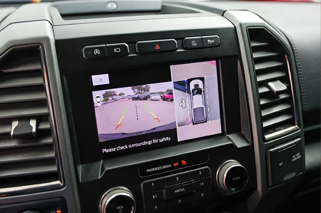 Ford F-150 photo 16