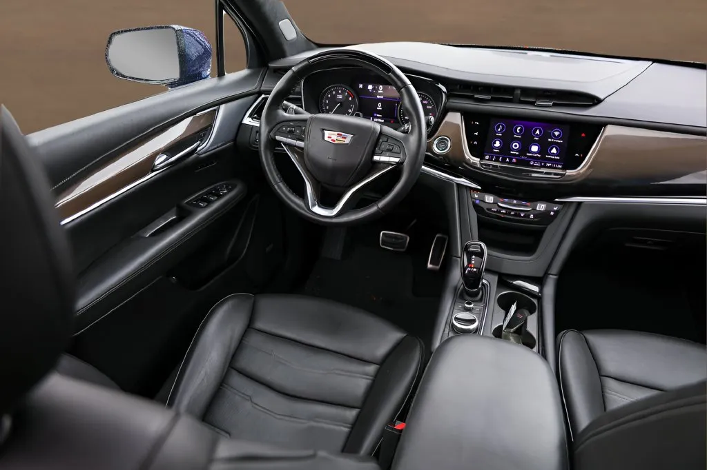 Cadillac XT6 photo 27