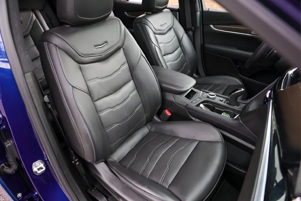 Cadillac XT6 photo 31