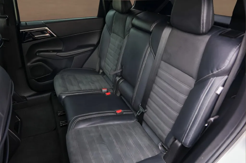 Mitsubishi Outlander photo 23