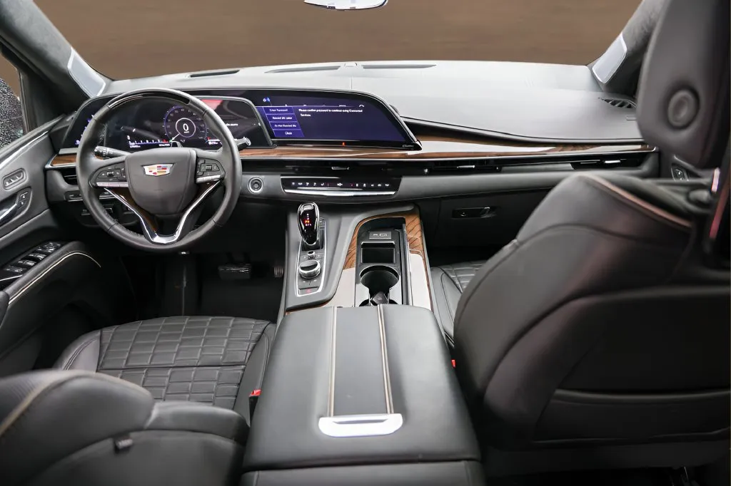 Cadillac Escalade ESV photo 27