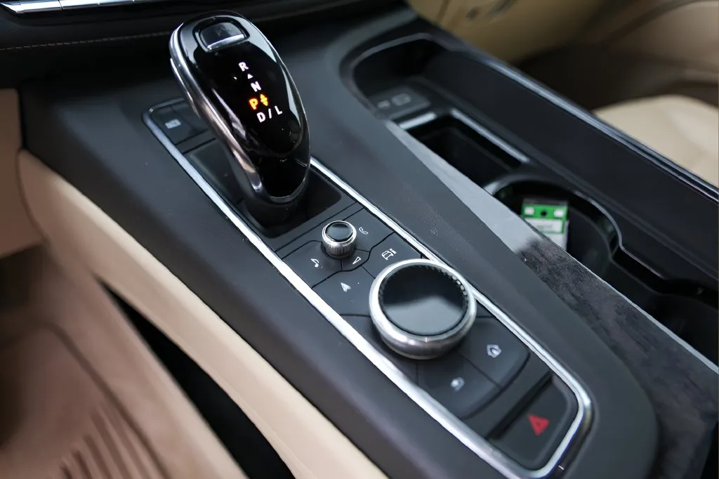 Cadillac Escalade photo 21