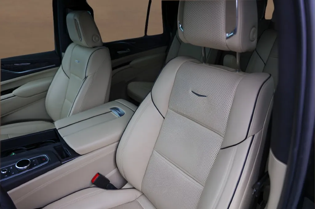 Cadillac Escalade photo 10