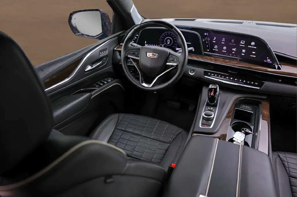 Cadillac Escalade ESV photo 27