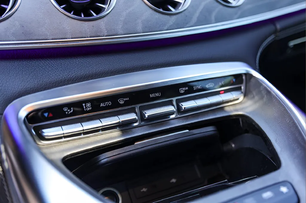 Mercedes-Benz AMG GT 53 photo 17