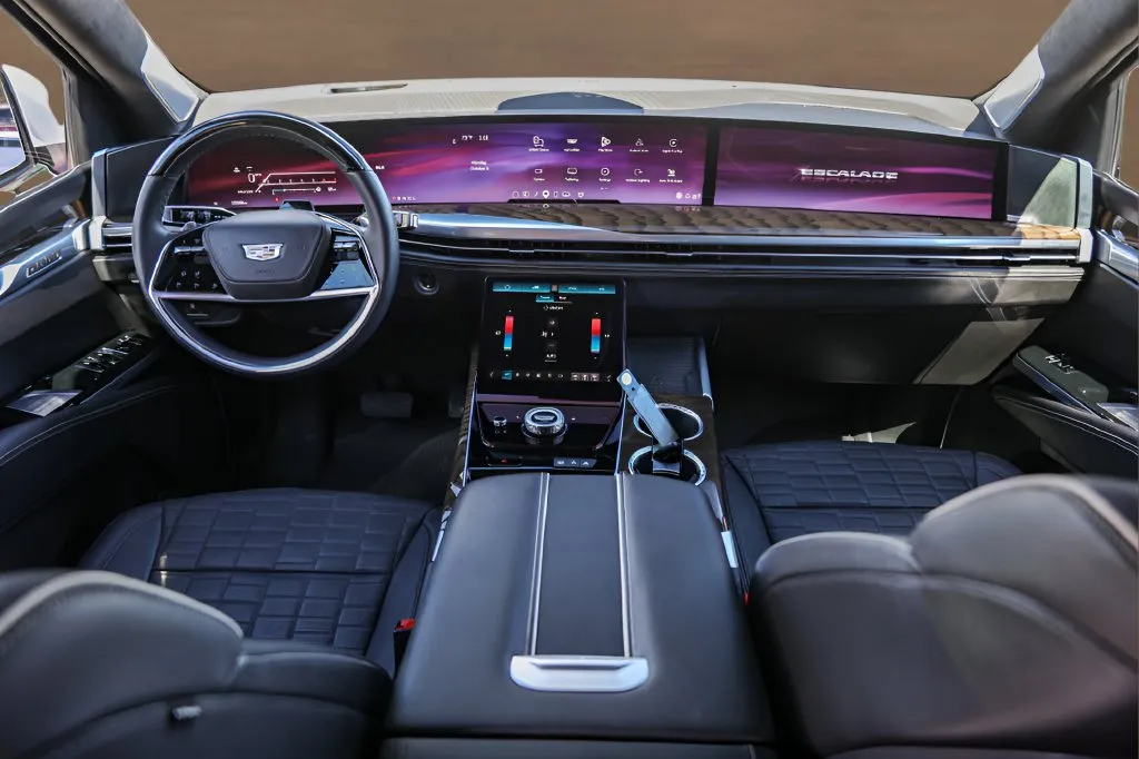 Cadillac Escalade ESV photo 26
