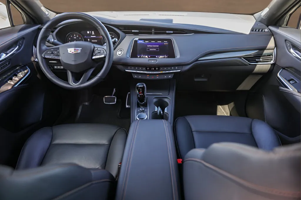 Cadillac XT4 photo 26