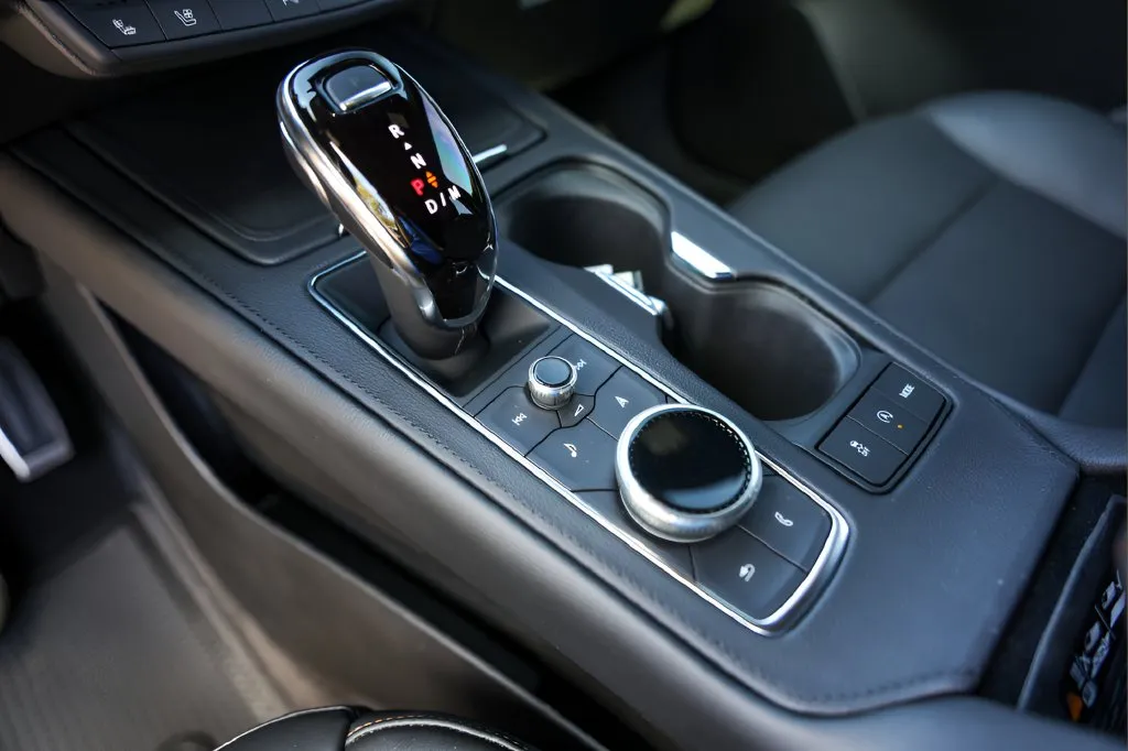 Cadillac XT4 photo 21