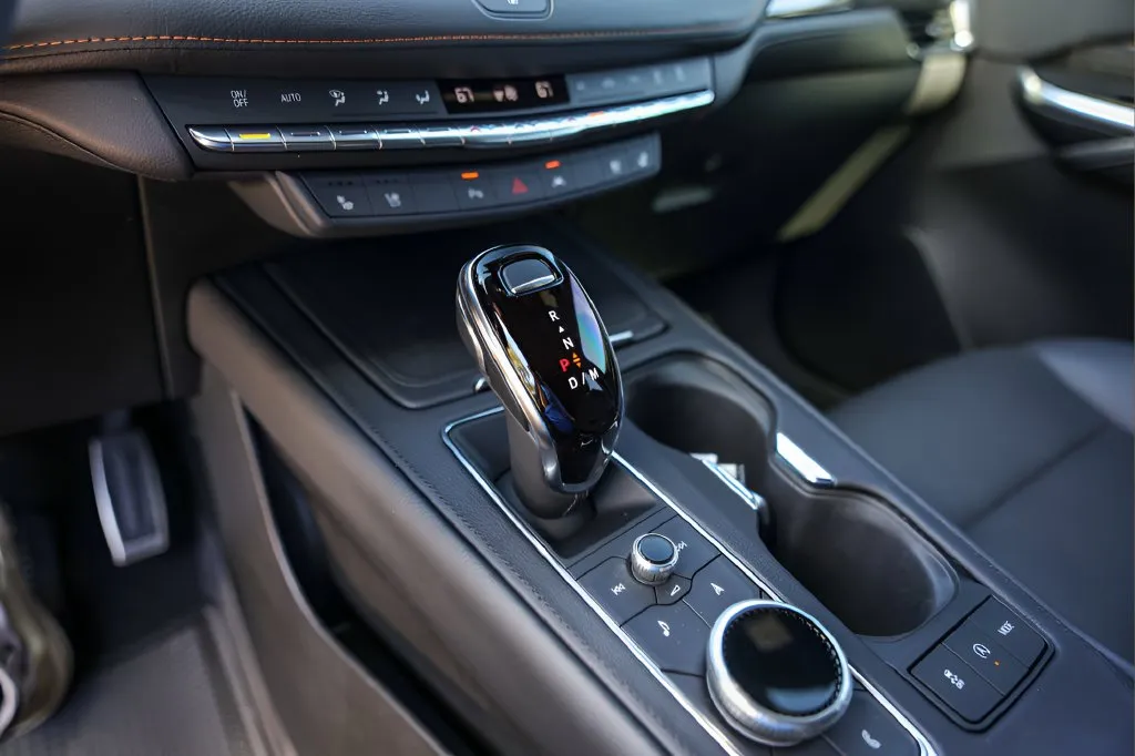 Cadillac XT4 photo 20
