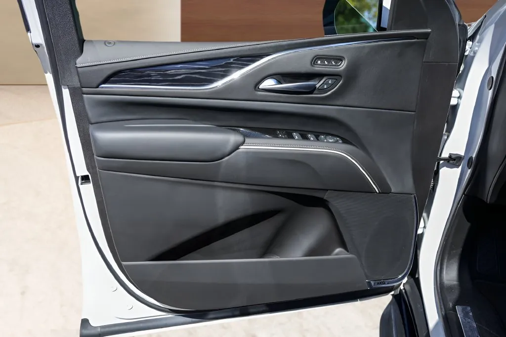 Cadillac Escalade photo 23