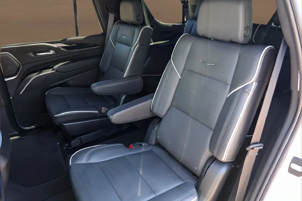Cadillac Escalade photo 24