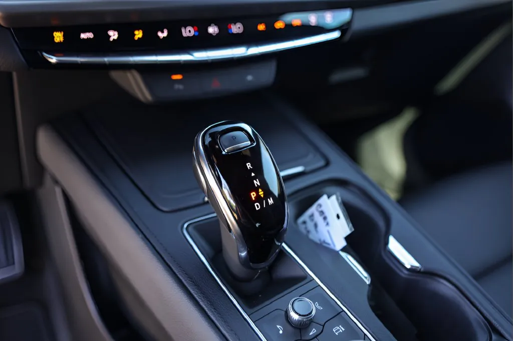 Cadillac XT4 photo 18