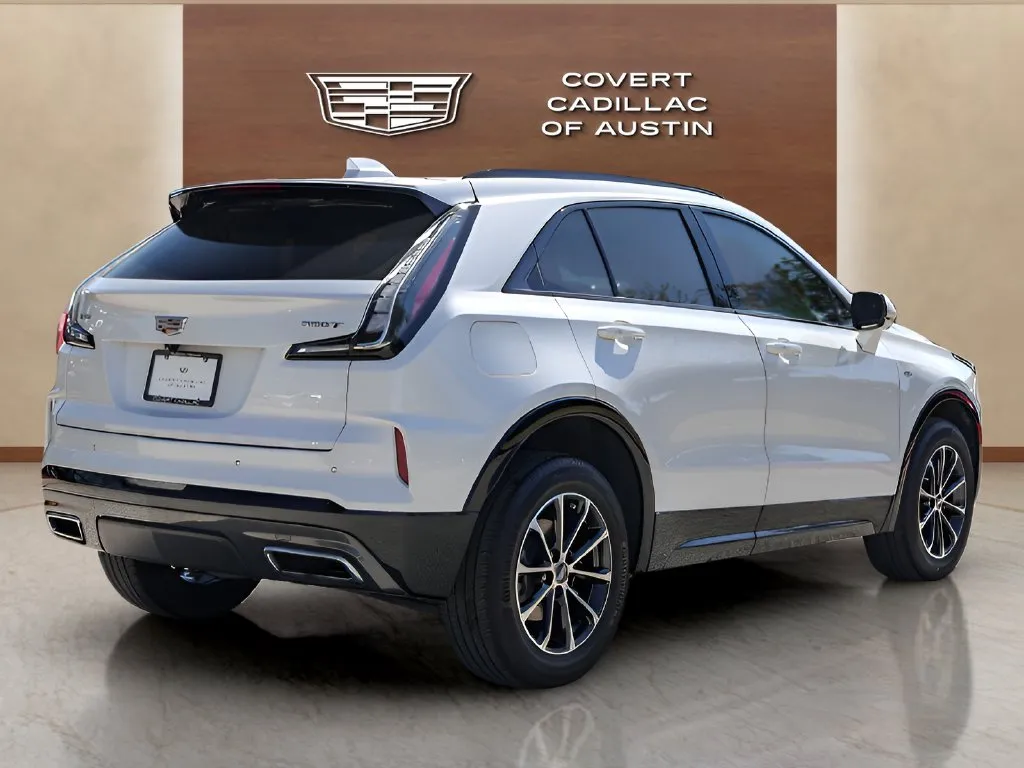 Cadillac XT4 photo 4