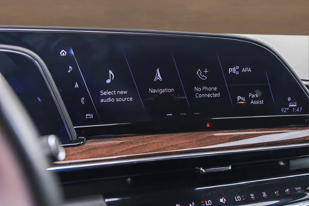 Cadillac Escalade photo 16
