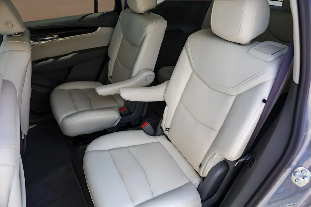 Cadillac XT6 photo 26