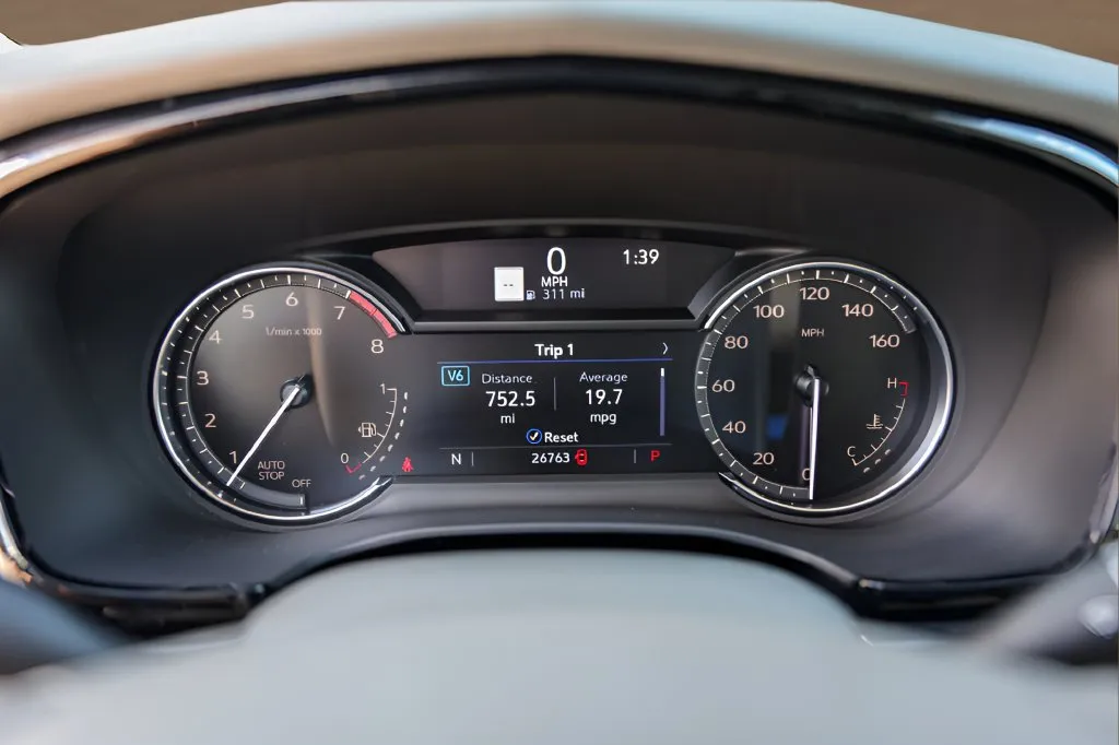 Cadillac XT6 photo 11