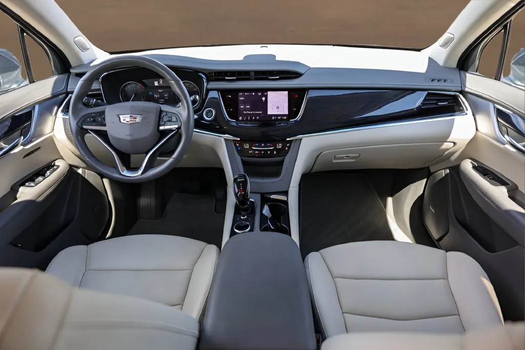 Cadillac XT6 photo 27