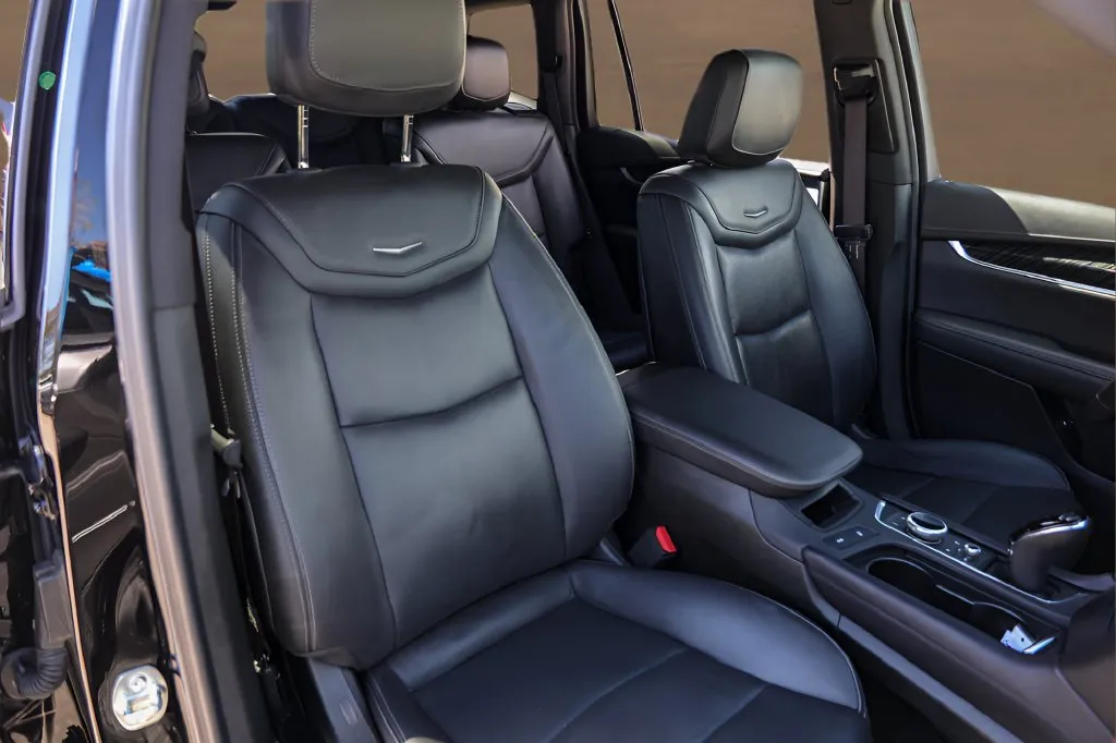 Cadillac XT6 photo 33