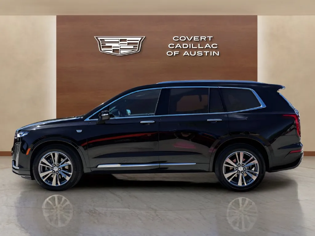 Cadillac XT6 photo 2