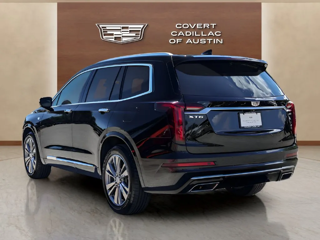 Cadillac XT6 photo 3