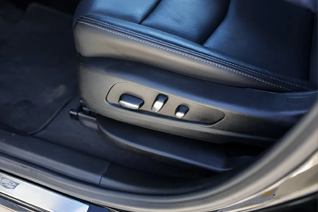 Cadillac XT6 photo 8