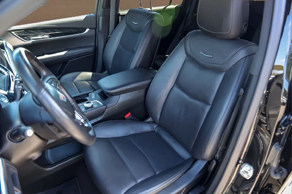 Cadillac XT6 photo 7