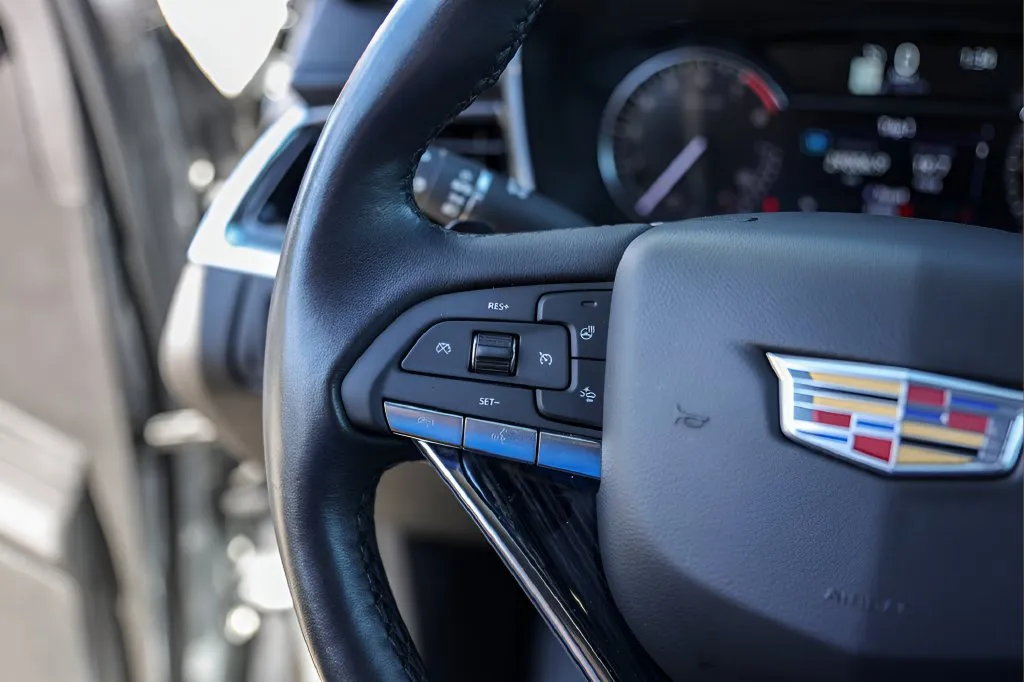 Cadillac XT6 photo 14