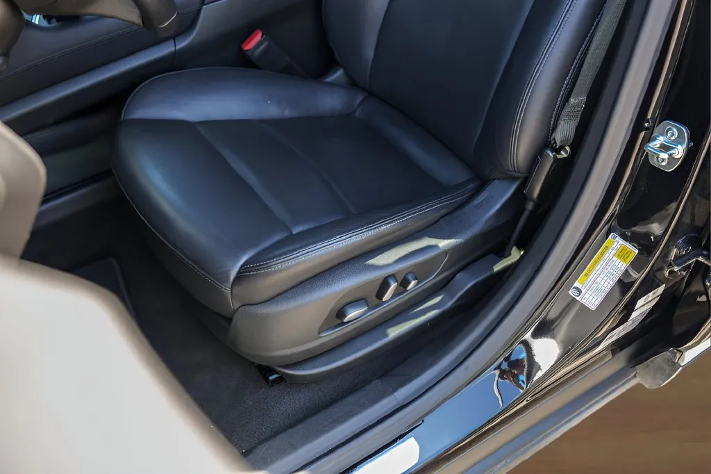 Cadillac XT6 photo 8