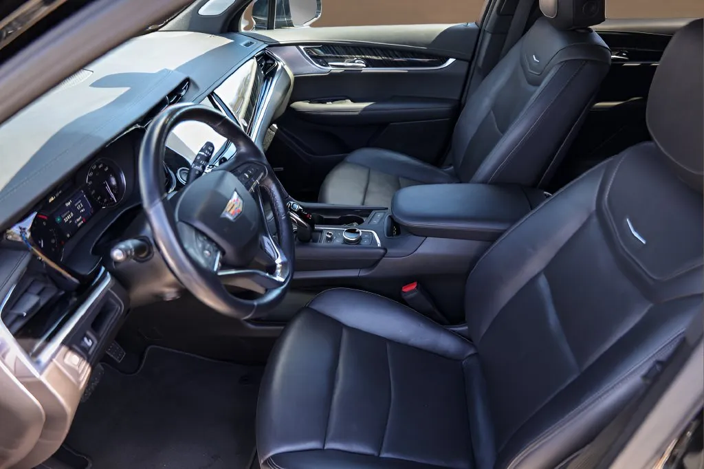 Cadillac XT6 photo 9