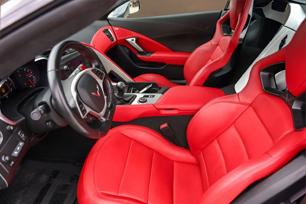 Chevrolet Corvette photo 10
