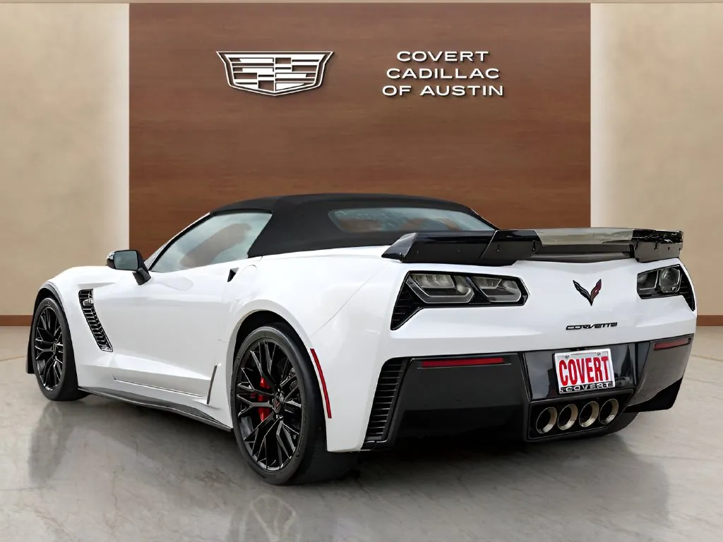 Chevrolet Corvette photo 3