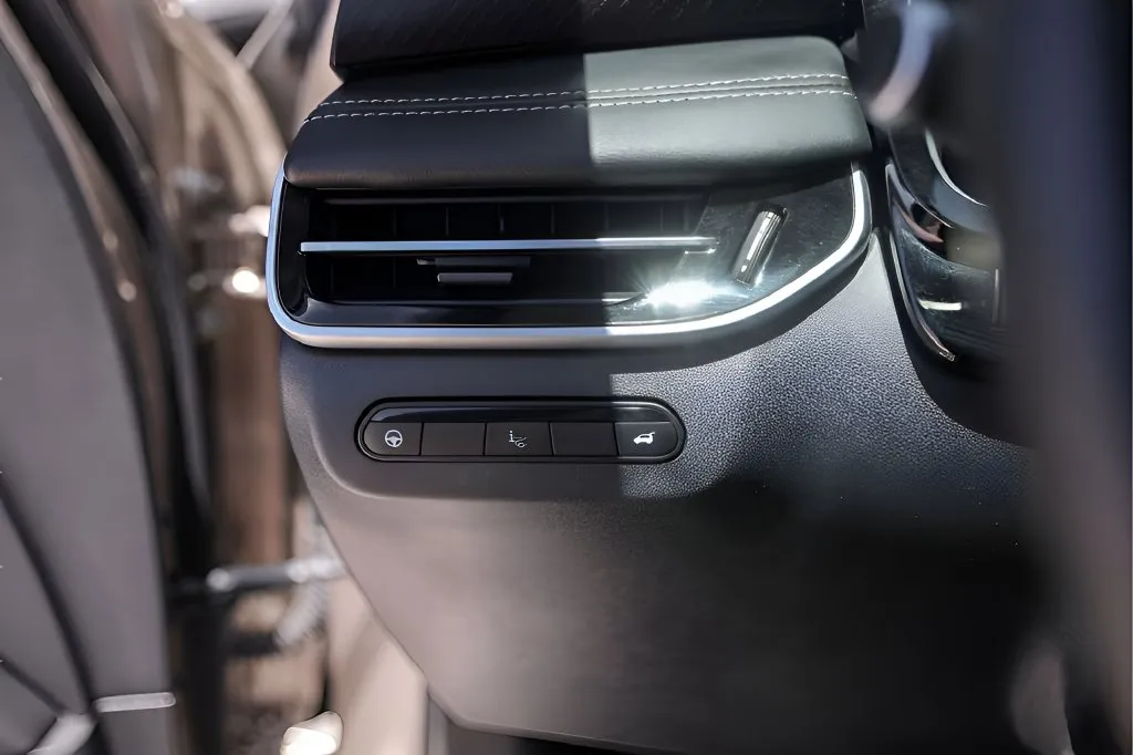 Infiniti QX60 photo 15