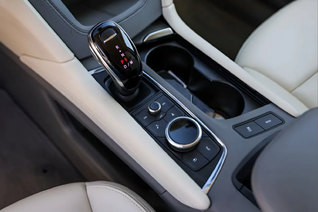 Cadillac XT6 photo 20