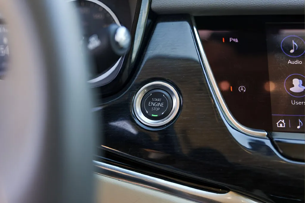 Cadillac XT6 photo 17