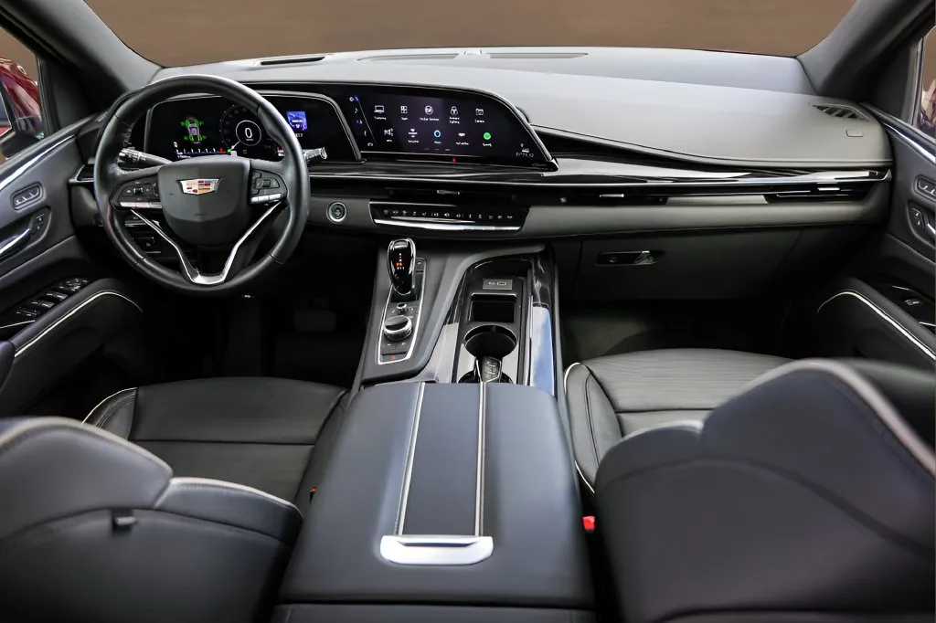 Cadillac Escalade ESV photo 28