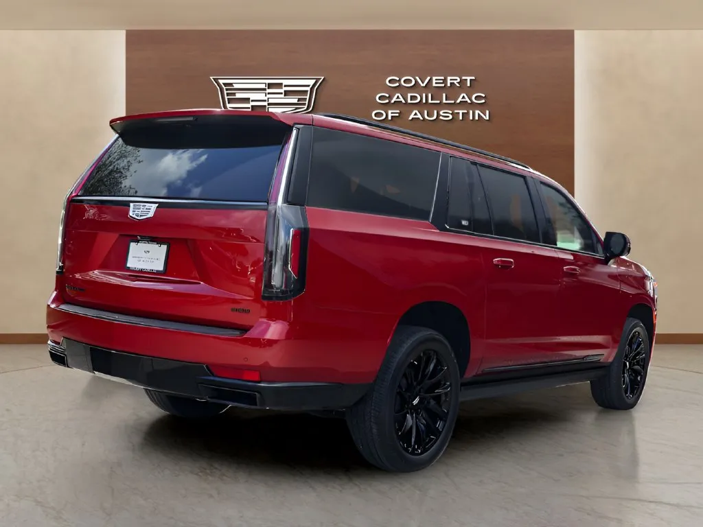 Cadillac Escalade ESV photo 4