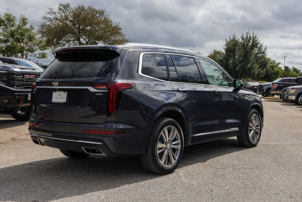 Cadillac XT6 photo 4