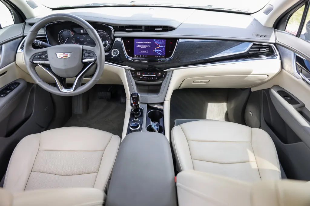 Cadillac XT6 photo 28
