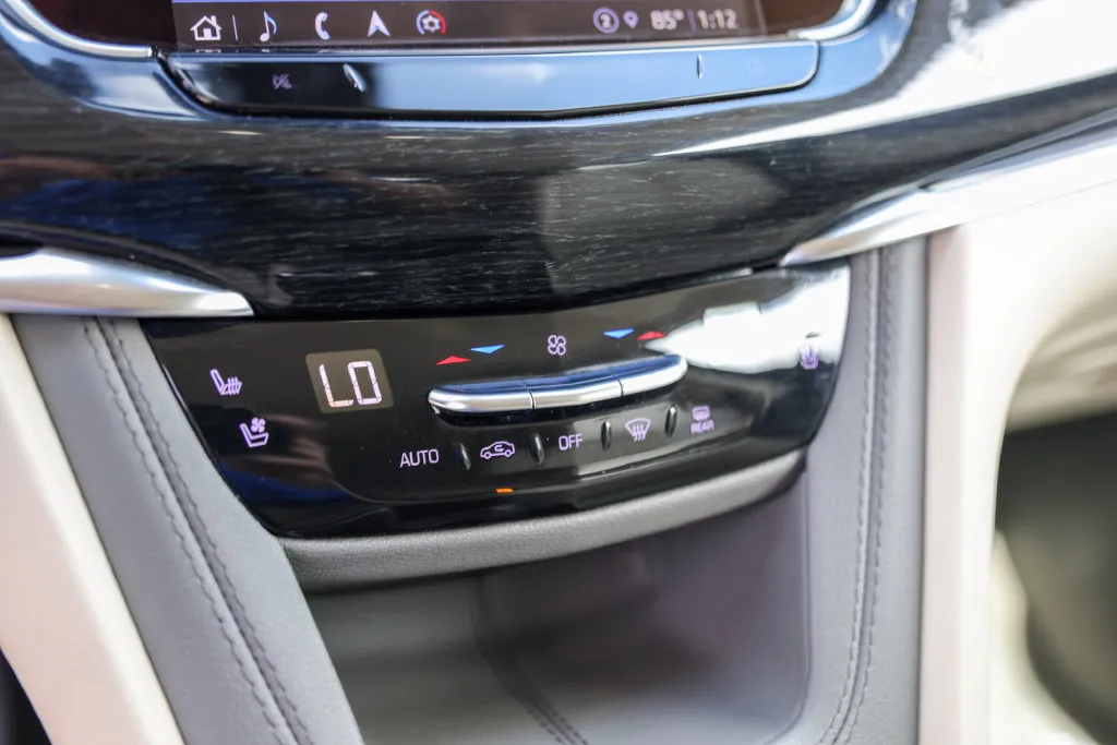 Cadillac XT6 photo 19