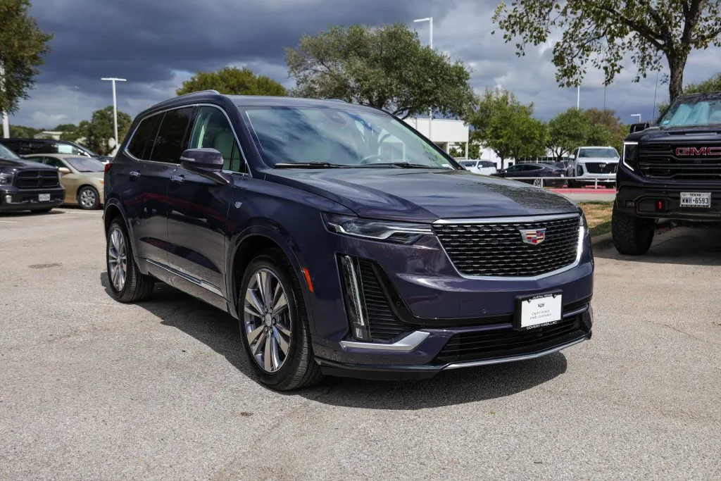 Cadillac XT6 photo 6