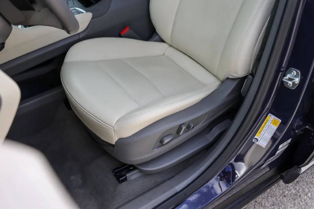 Cadillac XT6 photo 8