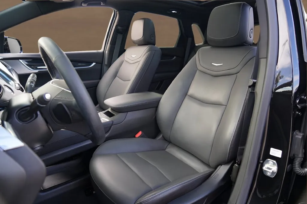 Cadillac XT5 photo 11