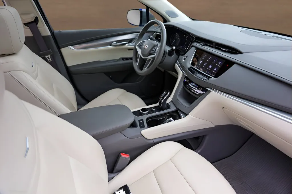 Cadillac XT5 photo 30