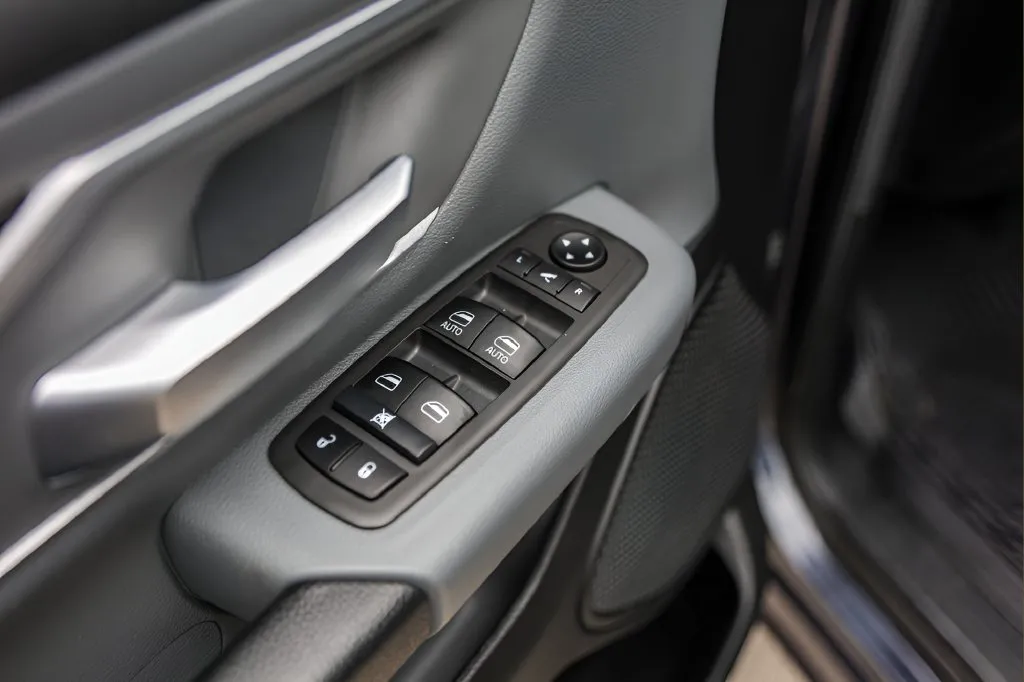 Ram 1500 photo 23