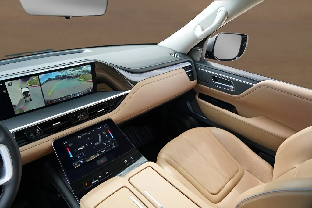 Infiniti QX80 photo 29