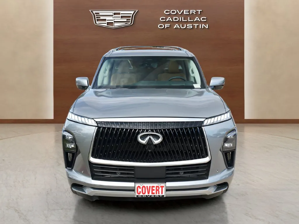 Infiniti QX80 photo 5