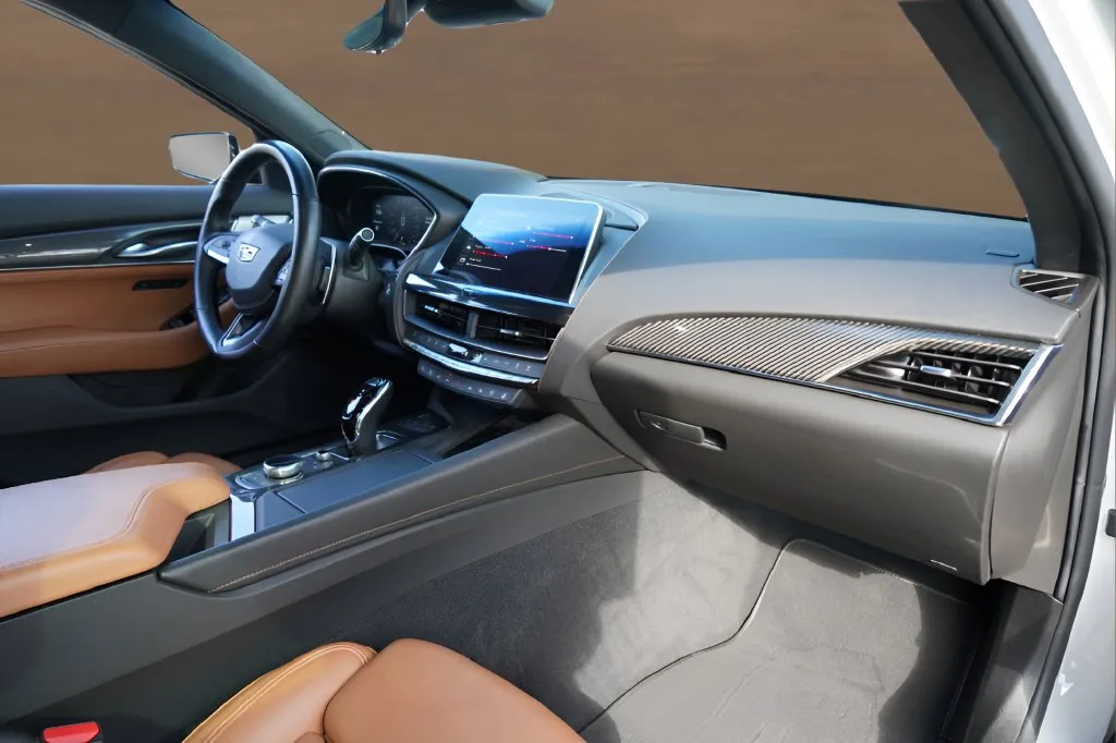 Cadillac CT5 photo 24