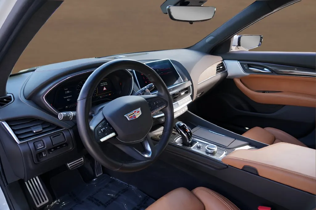 Cadillac CT5 photo 10