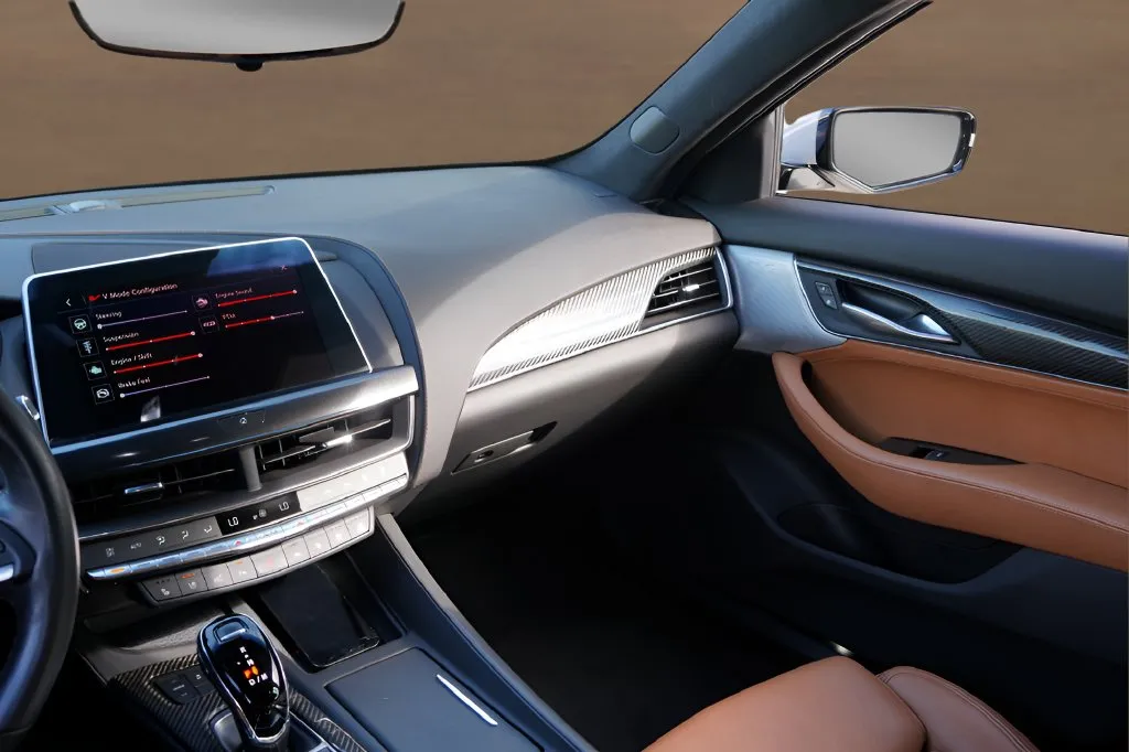 Cadillac CT5 photo 29