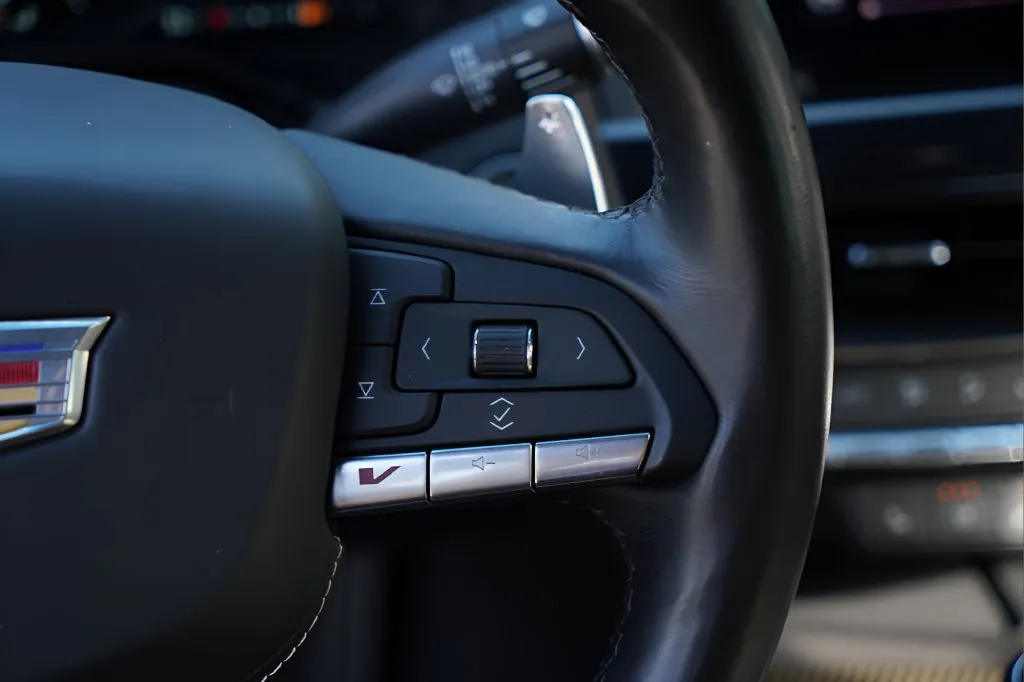 Cadillac CT5 photo 15